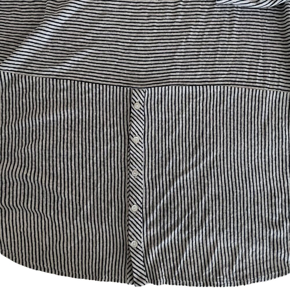 Women's Linen Navy and White Striped Knit Top - Plus 2X  (Preppy - Coastal) - Picture 9 of 9